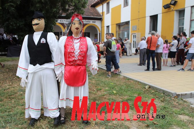 Szalma Anna és párja Szalma Anna és párja