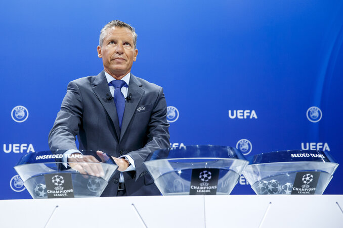 A sorsolás pillanata (Fotó: Beta/AP)