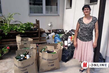 A szelektív hulladékért járó pénzt a zentai gyermekgondozónak utalják át (Homolya Horvát Ágnes felvétele)