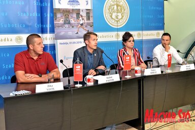 Žika Savin, Pásztor Bálint, Horvát Tímea és Nenad Bogar (Fotó: Gergely Árpád)