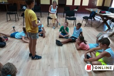 A kisebbek borzasztóan élvezik a közös programokat (Fehér Rózsa felvétele)