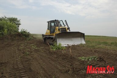 Visszaáll a világ rendje, épül a hármashatárhoz vezető út