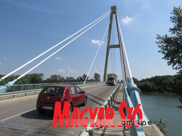 Adán a helyi gazdaság működése miatt is fontos a Tisza-híd (Fotó: Csincsik Zsolt) Adán a helyi gazdaság működése miatt is fontos a Tisza-híd (Fotó: Csincsik Zsolt)