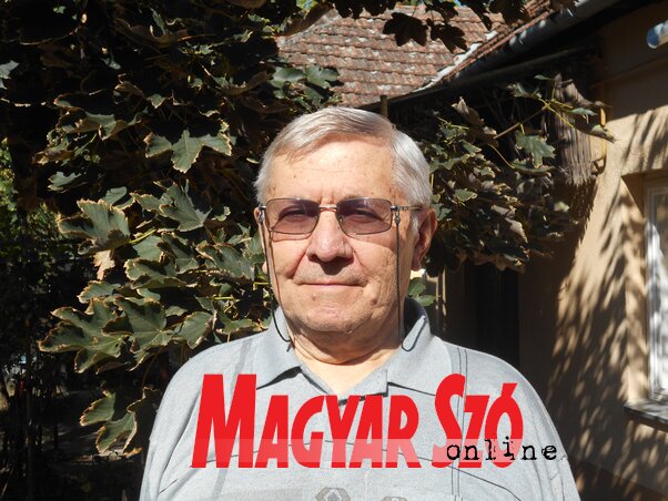 Szokola János, a Zentai Gazdakör gyümölcstermelési szakágának vezetője(Gruik Zsuzsa felvétele) Szokola János, a Zentai Gazdakör gyümölcstermelési szakágának vezetője(Gruik Zsuzsa felvétele)