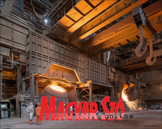 A harmadik legsikeresebbnek számító vállalat a szendrői HBIS Gruop Serbia Iron & Steel acélgyár(Gergely Árpád felvétele) A harmadik legsikeresebbnek számító vállalat a szendrői HBIS Gruop Serbia Iron & Steel acélgyár(Gergely Árpád felvétele)