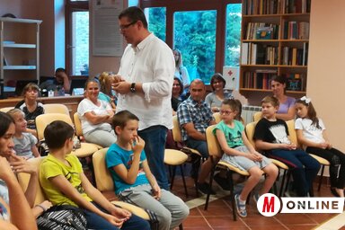 A könyvbemutatón megjelent gyerekek nagy része gyakran kuktáskodik a konyhában(Fehér Rózsa felvétele)