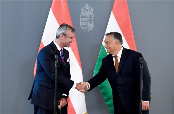 Norbert Hofer és Orbán Viktor (Fotó: MTI) Norbert Hofer és Orbán Viktor (Fotó: MTI)