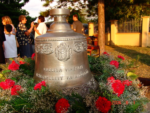 Aracson is egy fontos mozzanat (Puskás Károly felvétele) Aracson is egy fontos mozzanat (Puskás Károly felvétele)