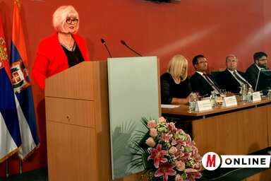 A költségvetési adatokat Smiljka Jovanović pénzügyi titkár ismertette (Fotó: Dávid Csilla)