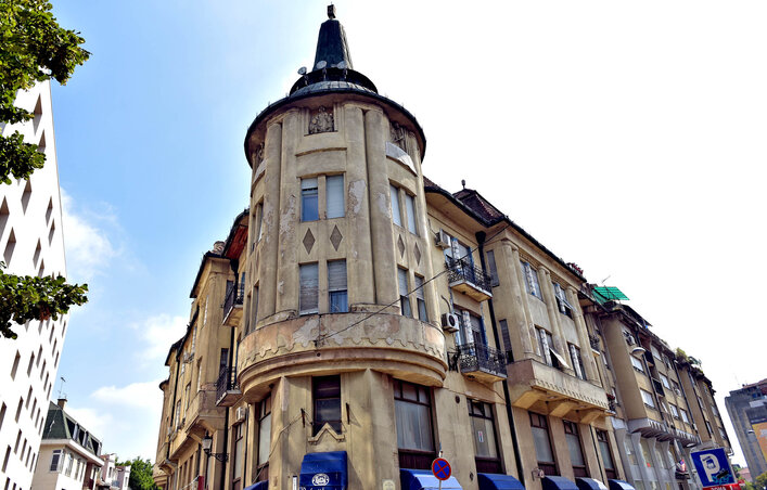 A városi bérpalota A városi bérpalota