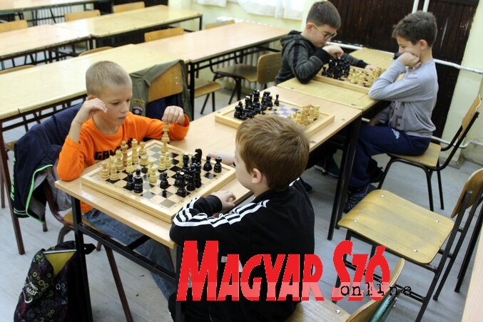 A sakk fejleszti a diákok logikai képességeit is(Benedek Miklós felvétele)