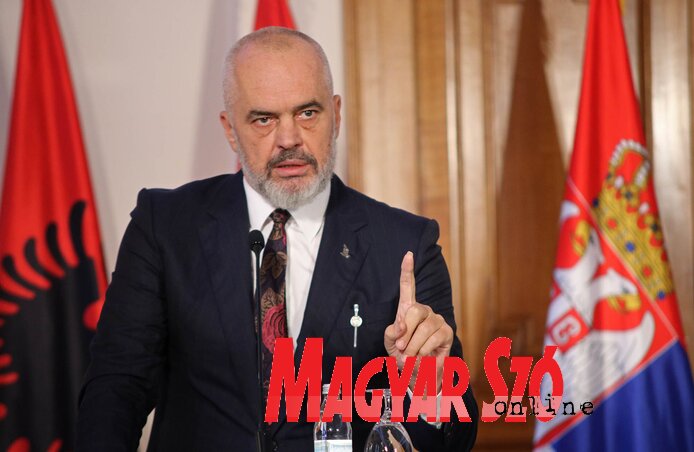 Edi Rama: A térségnek soha nagyobb szüksége nem volt a fejlődésre, mint manapság (Fotó: Ótos András) Edi Rama: A térségnek soha nagyobb szüksége nem volt a fejlődésre, mint manapság (Fotó: Ótos András)
