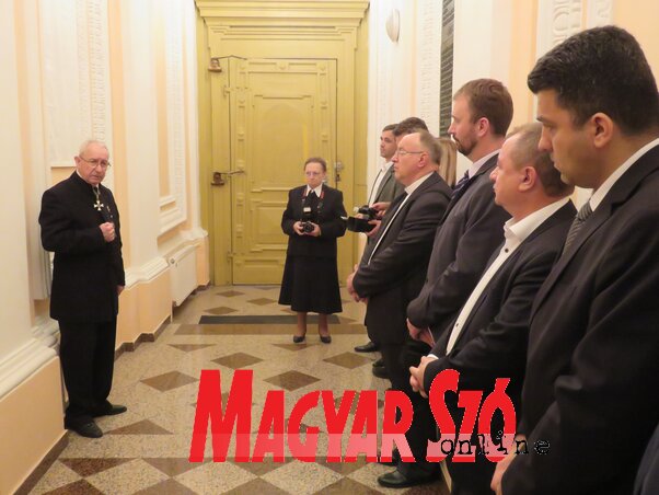 Bogner István beszédében a Sárgaház történetét idézte fel (Fotó: Patyi Szilárd)