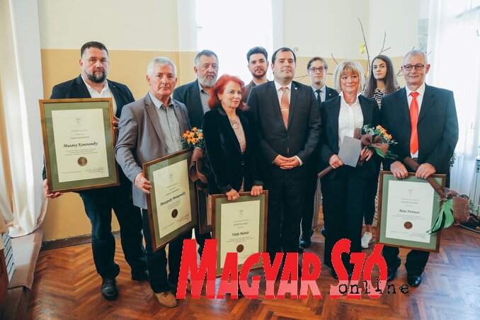 Az idei év díjazottjai (Fotó: Gergely József) Az idei év díjazottjai (Fotó: Gergely József)