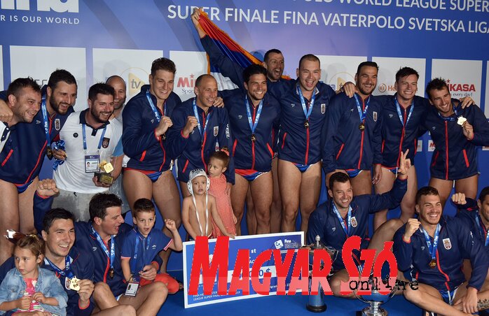 A szerb válogatott belgrádi világliga-győzelme olimpiai kvótát ért (Ótos András felvétele) A szerb válogatott belgrádi világliga-győzelme olimpiai kvótát ért (Ótos András felvétele)