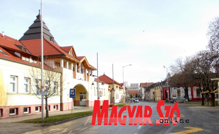 Magyarkanizsán nagyon sok privát tulajdonost érinthet a konvertálás (Fodor István fellvétele) Magyarkanizsán nagyon sok privát tulajdonost érinthet a konvertálás (Fodor István fellvétele)