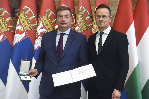 Goran Knežević és Szijjártó Péter (Fotó: MTI) Goran Knežević és Szijjártó Péter (Fotó: MTI)
