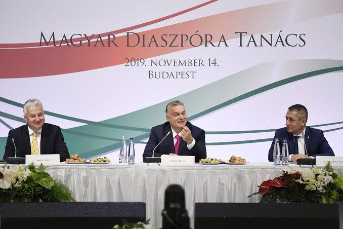 Semjén Zsolt, Orbán Viktor és Potápi Árpád János (Fotó: MTI)