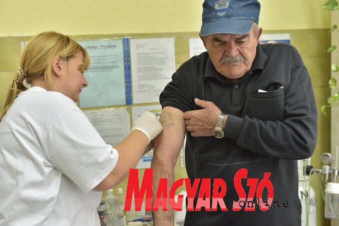 Az influenza elleni védőoltásnak szinte nincs mellékhatása(Gergely Árpád felvétele) Az influenza elleni védőoltásnak szinte nincs mellékhatása(Gergely Árpád felvétele)