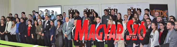 A konferencia részvevői (Paraczki László felvétele)