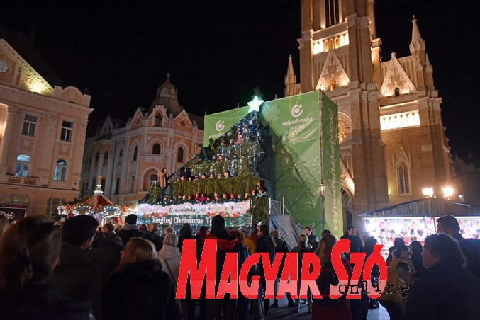 Ma kezdődik a szavazás az Európa legjobb karácsonyi vására címért (Ótos András felvétele)