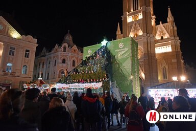 Ma kezdődik a szavazás az Európa legjobb karácsonyi vására címért (Ótos András felvétele)