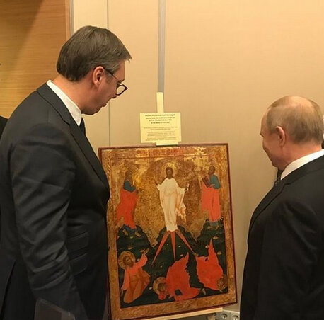 Vlagyimir Putyin egy XIX. századi ikont kapott ajándékba (Fotó: Instagram) Vlagyimir Putyin egy XIX. századi ikont kapott ajándékba (Fotó: Instagram)