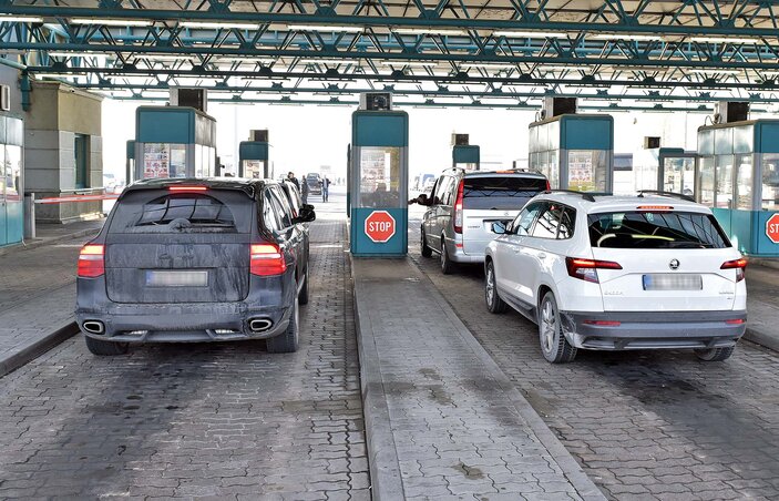 Nagyobb forgalom esetén a határellenőrzést is egyszerűsítik (Gergely Árpád felvétele)