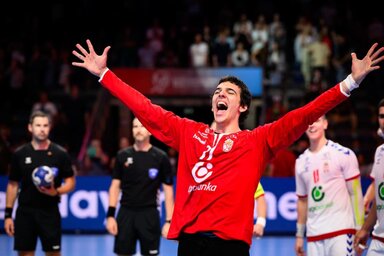 Luka Krivokapić esélyes a legjobb kapusnak járó különdíjra