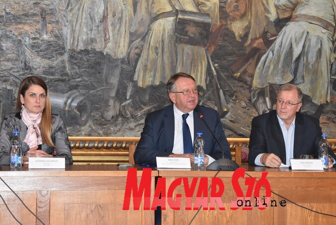 Fotó: L. Móger Tímea Fotó: L. Móger Tímea