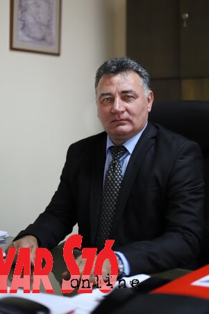 Szűgyi István, a kishegyesi községi képviselő-testület elnöke (Lakatos János felvétele) Szűgyi István, a kishegyesi községi képviselő-testület elnöke (Lakatos János felvétele)