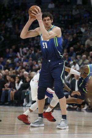 Boban Marjanović: 18 perc alatt 26 pont (Fotó: Beta/AP) Boban Marjanović: 18 perc alatt 26 pont (Fotó: Beta/AP)