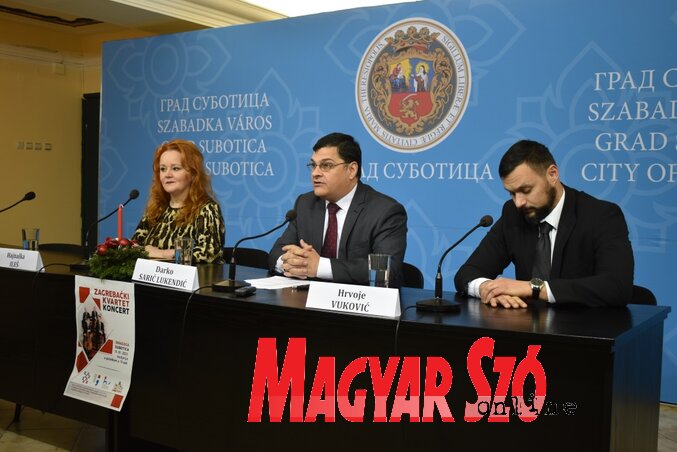Illés Hajnalka, Darko Sarić Lukendić és Hrvoje Vuković (Fotó: Patyi Szilárd) Illés Hajnalka, Darko Sarić Lukendić és Hrvoje Vuković (Fotó: Patyi Szilárd)