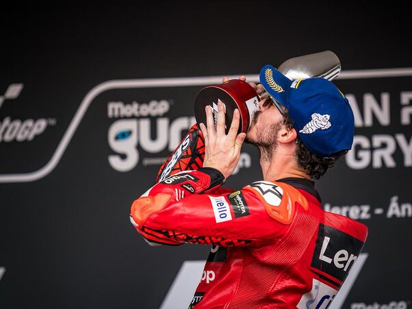 Francesco Bagnaia ünnepelhetett Spanyolországban (Fotó: Getty Images) Francesco Bagnaia ünnepelhetett Spanyolországban (Fotó: Getty Images)