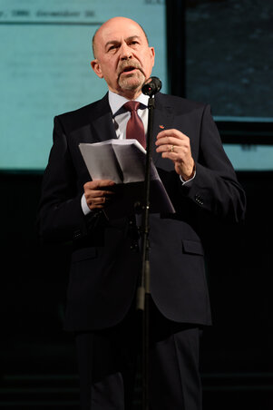 Markó Béla beszédet mond az ünnepségen (Fotó: MTI/Kiss Gábor)