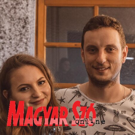 A fiatal tulajdonos és barátnője (Ádám Jennifer felvétele) A fiatal tulajdonos és barátnője (Ádám Jennifer felvétele)