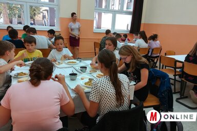 A tehetséggondozó program résztvevői ebédet is kapnak az iskolában (Fehér Rózsa felvétele)