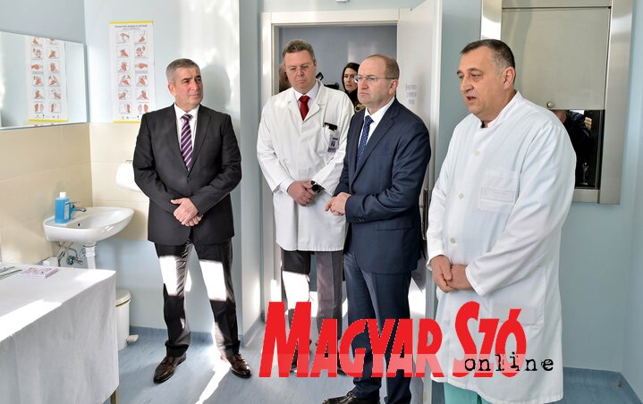 Bogdan Laban, Slobodan Puškar, Zoran Gojković és Aleksandar Radulović (Fotó: Gergely Árpád) Bogdan Laban, Slobodan Puškar, Zoran Gojković és Aleksandar Radulović (Fotó: Gergely Árpád)