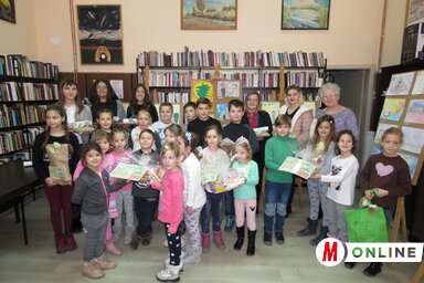Az Olvasásra fel! elnevezésű pályázat díjazottjai (Csincsik Zsolt felvétele)