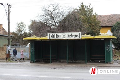 Ismét el lehet jutni busszal Kishegyes községből Szegedre (Lakatos János felvétele)