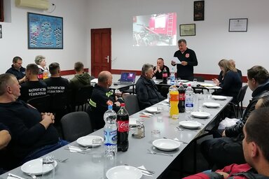 Szűgyi beszámol az eredményekről a közgyűlésen (Fotó: Maronka Károly ÖTT)