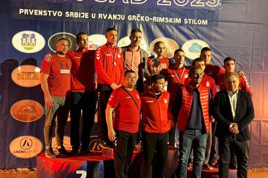 A Proleter birkózói Újvidéken