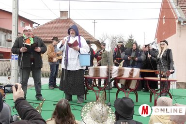 A farsangvégi mulatozás elmaradhatatlan része a bőgőtemetés (korábbi felvétel)Góbor Béla felvétele