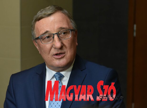 Nyilas Mihály tartományi oktatásügyi titkár (Fotó: Ótos András)