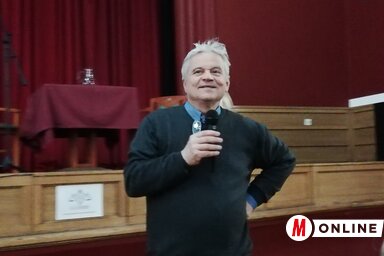 Dr. Csókay András a szabadkai előadáson (Fotó: Szalma Brigitta)