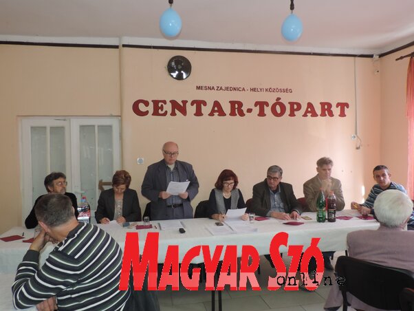 A közgyűlés résztvevői a Centar–Tópart helyi közösségben (Horváth Zsolt felvétele)