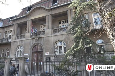 Az iskola épülete (Fotó: Gergely Árpád)