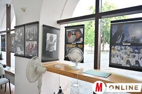 A romániai, partiumi, nagyváradi Mezey Lajos Galériában megnyílt napilapunk fotóriporterének, Ótos Andrásnak a kiállítása. 