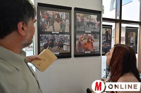 A romániai, partiumi, nagyváradi Mezey Lajos Galériában megnyílt napilapunk fotóriporterének, Ótos Andrásnak a kiállítása. 