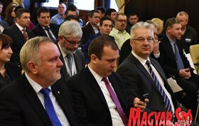 2016 a külhoni magyar fiatal vállalkozók éve - nyitórendezvény (Ótos András felvétele)
